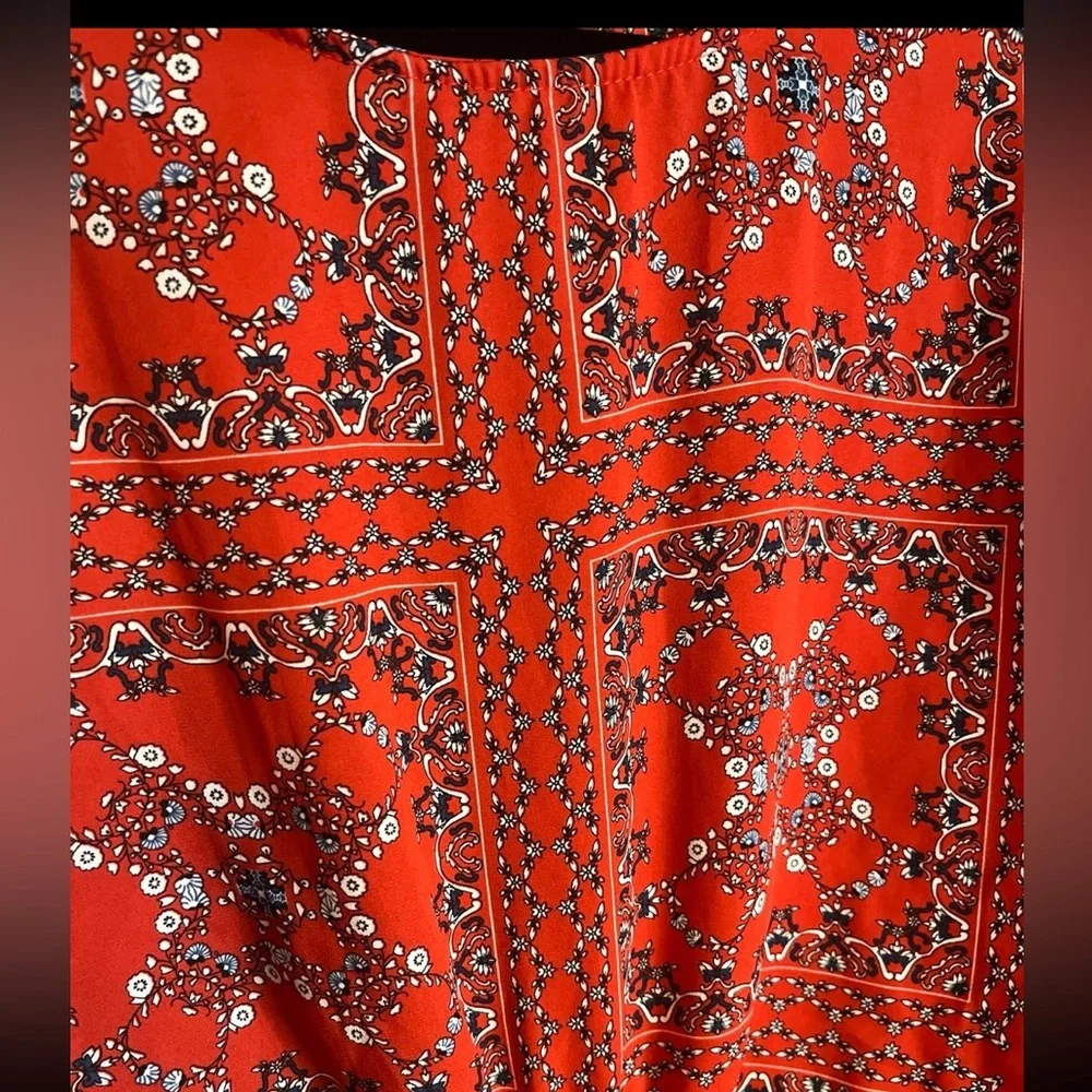 Altar’d State blouse - Picture 3 of 4